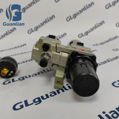 Régulateur de pression et unité combinée de traitement de l'air, filtre pneumatique et régulateur AW3000-03D