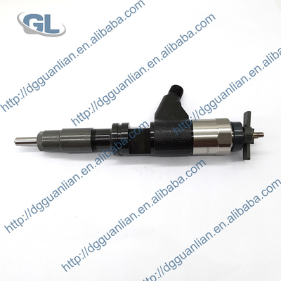 Injecteur de carburant commun diesel véritable 095000-6310 de rail 095000-6311 DZ100212 RE530362 pour JOHN DEERE 6830 06-11 4V-CR