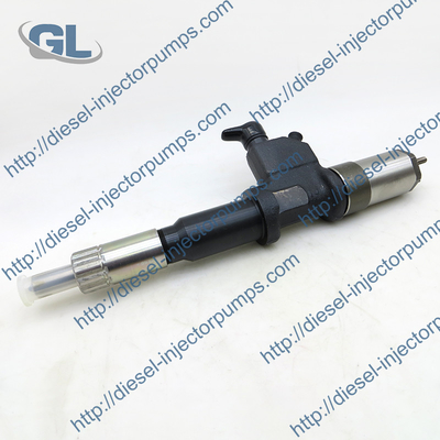 Injecteur de carburant commun diesel de rail 095000-1082 pour ISUZU 1-15300433-2 1153004332