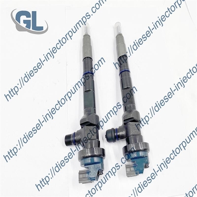 Injecteur diesel véritable 1J600-53052 pour KUBOTA V3800 J60053052