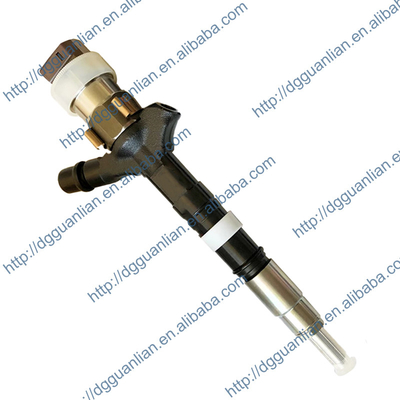 Injecteur commun 23670-30020 de gicleur d'essence de rail 2367030020 23670 30020 pour le TOYOTA LAND CRUISER 3,0 D4D